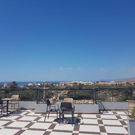 Hôtel Inou Aourir Buitenkant foto