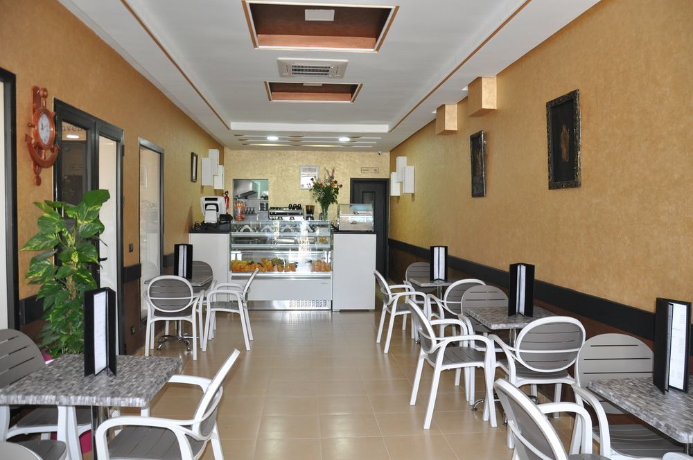 Hôtel Inou Aourir Buitenkant foto